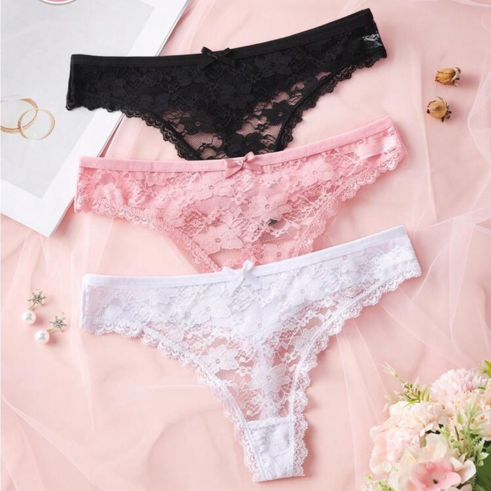 Sonya 3 piece Lace Thong Set NEW 🏷️